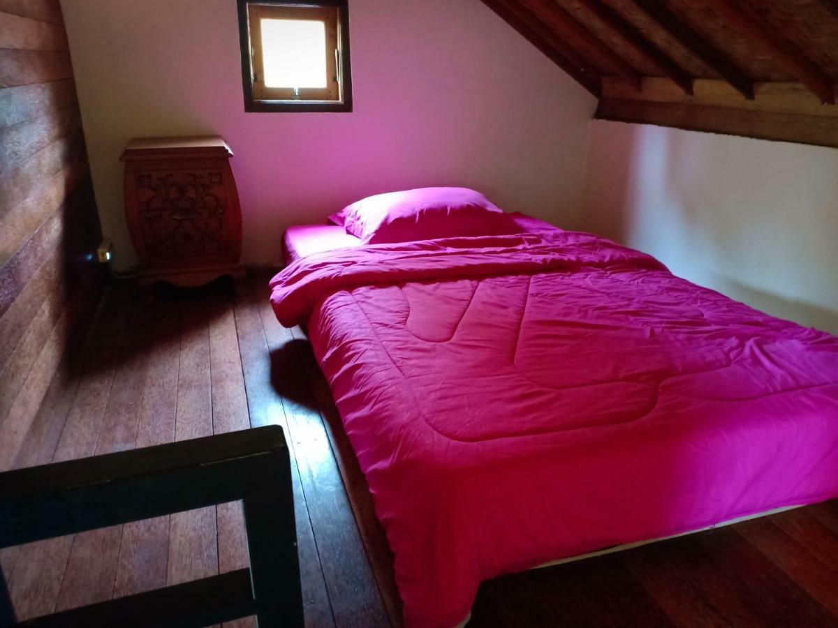 Menjangan View Bed and Breakfast Banyuwedang Buitenkant foto